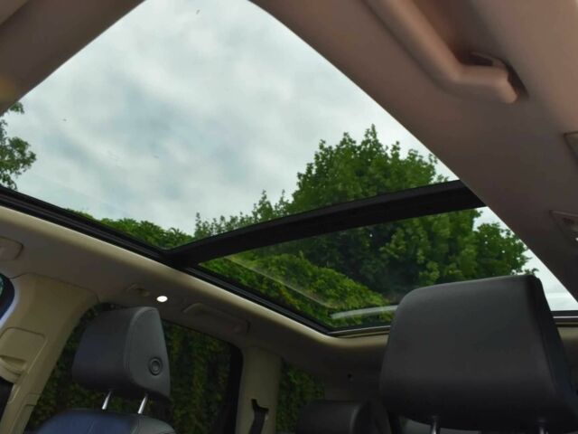 Черный Фольксваген Туарег, объемом двигателя 3 л и пробегом 108 тыс. км за 8500 $, фото 12 на Automoto.ua