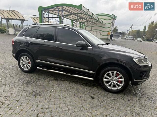 Черный Фольксваген Туарег, объемом двигателя 3 л и пробегом 224 тыс. км за 27000 $, фото 2 на Automoto.ua
