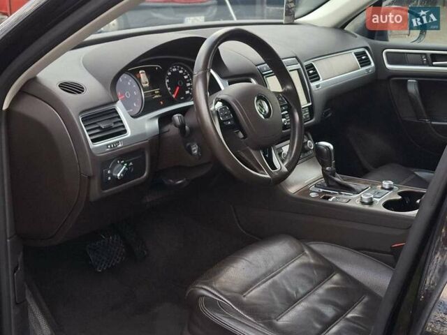 Черный Фольксваген Туарег, объемом двигателя 3 л и пробегом 187 тыс. км за 29970 $, фото 35 на Automoto.ua
