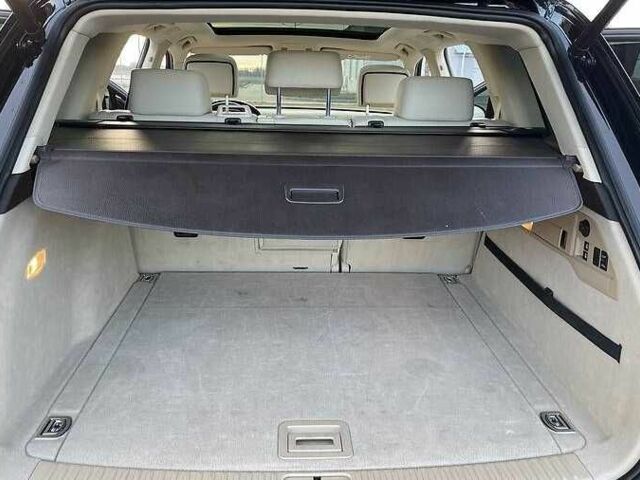 Фольксваген Туарег 2016 в Киеве на Automoto.ua Черный Фольксваген Туарег, объемом двигателя 3 л и пробегом 135 тыс. км за 23000 $, фото 19 на Automoto.ua