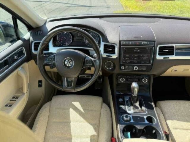 Черный Фольксваген Туарег, объемом двигателя 3.6 л и пробегом 119 тыс. км за 12100 $, фото 14 на Automoto.ua