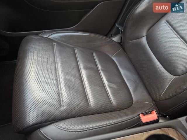 Черный Фольксваген Туарег, объемом двигателя 3 л и пробегом 187 тыс. км за 29970 $, фото 49 на Automoto.ua