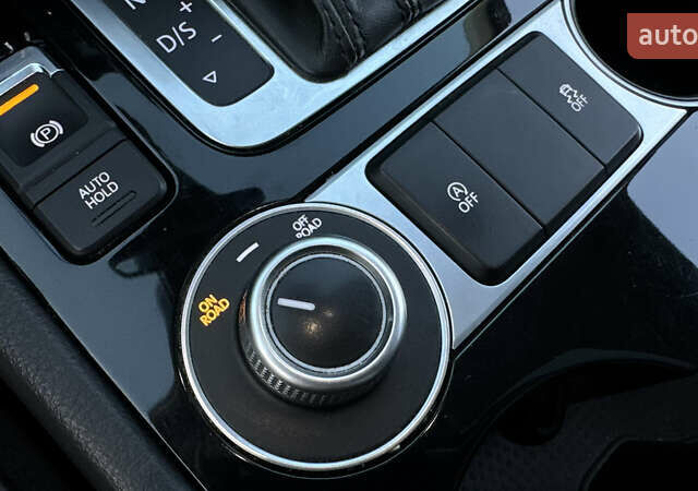 Черный Фольксваген Туарег, объемом двигателя 2.97 л и пробегом 288 тыс. км за 25850 $, фото 99 на Automoto.ua