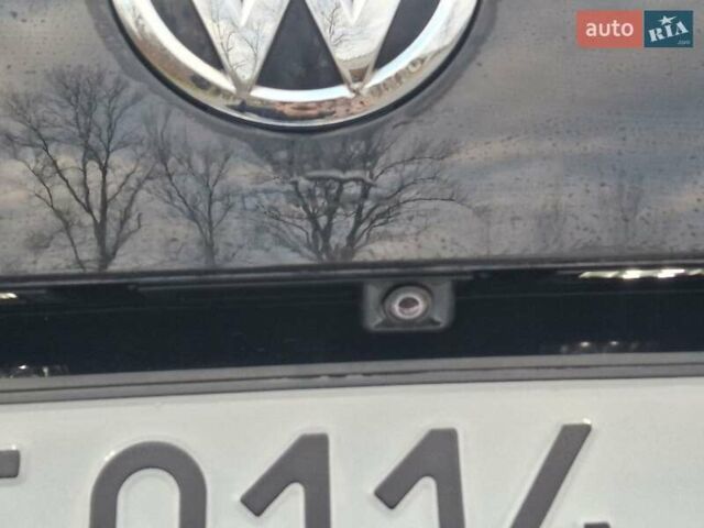 Черный Фольксваген Туарег, объемом двигателя 3 л и пробегом 187 тыс. км за 29970 $, фото 23 на Automoto.ua
