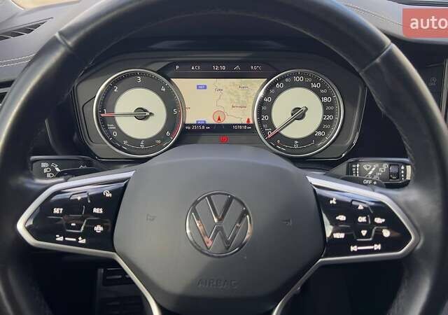 Черный Фольксваген Туарег, объемом двигателя 2.97 л и пробегом 108 тыс. км за 54500 $, фото 10 на Automoto.ua