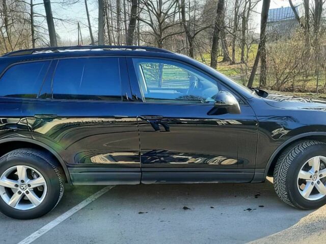 Черный Фольксваген Туарег, объемом двигателя 3 л и пробегом 76 тыс. км за 5600 $, фото 6 на Automoto.ua