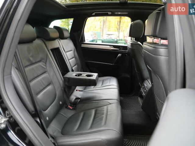 Черный Фольксваген Туарег, объемом двигателя 3.6 л и пробегом 104 тыс. км за 19900 $, фото 10 на Automoto.ua