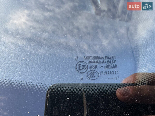 Черный Фольксваген Туарег, объемом двигателя 2.97 л и пробегом 166 тыс. км за 32000 $, фото 9 на Automoto.ua