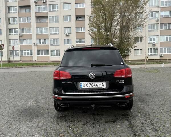Черный Фольксваген Туарег, объемом двигателя 3 л и пробегом 224 тыс. км за 27000 $, фото 4 на Automoto.ua