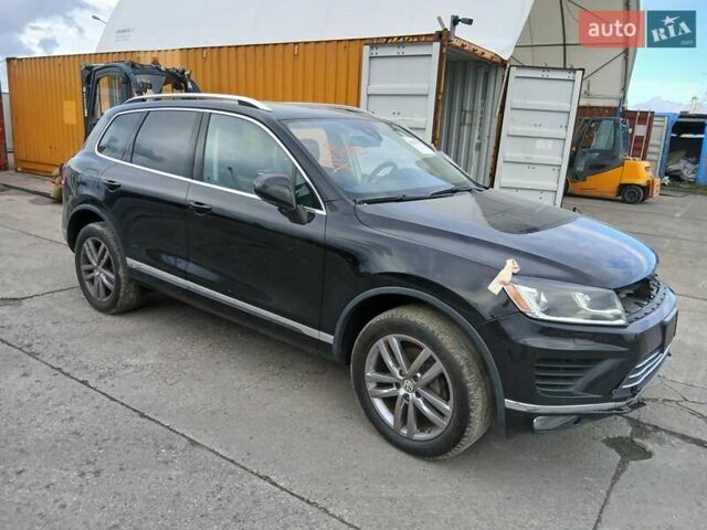 Чорний Фольксваген Туарег, об'ємом двигуна 3.6 л та пробігом 252 тис. км за 12500 $, фото 11 на Automoto.ua