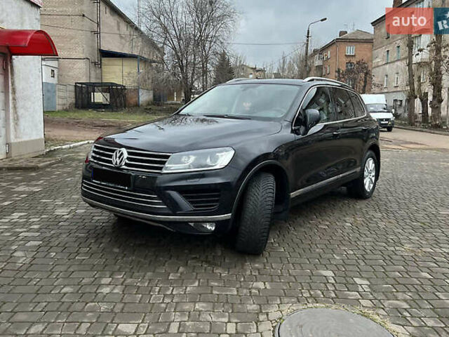 Черный Фольксваген Туарег, объемом двигателя 2.97 л и пробегом 99 тыс. км за 25100 $, фото 1 на Automoto.ua