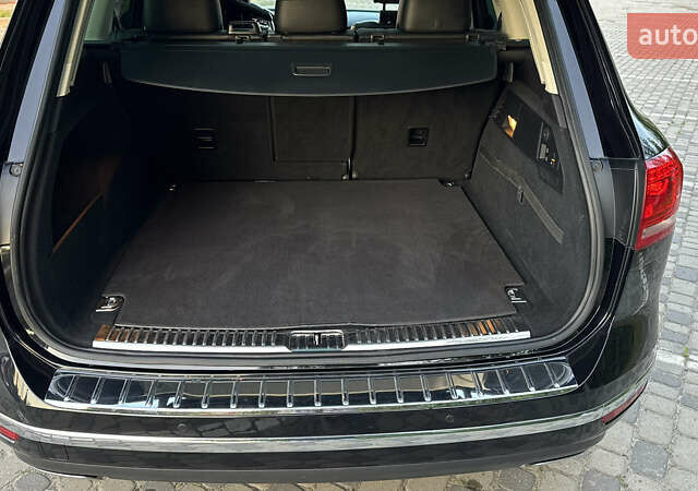 Черный Фольксваген Туарег, объемом двигателя 2.97 л и пробегом 288 тыс. км за 25850 $, фото 36 на Automoto.ua