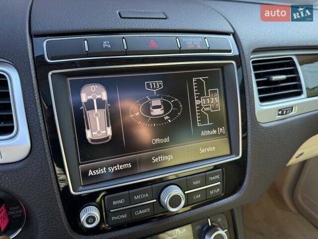 Черный Фольксваген Туарег, объемом двигателя 3 л и пробегом 279 тыс. км за 20400 $, фото 65 на Automoto.ua