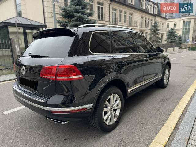 Черный Фольксваген Туарег, объемом двигателя 3 л и пробегом 159 тыс. км за 27900 $, фото 15 на Automoto.ua