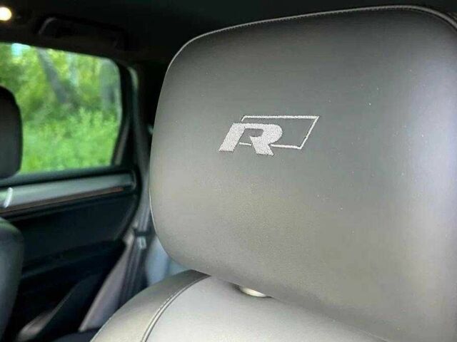 Чорний Фольксваген Туарег, об'ємом двигуна 3 л та пробігом 174 тис. км за 20000 $, фото 10 на Automoto.ua