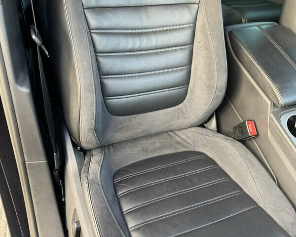 Черный Фольксваген Туарег, объемом двигателя 2.97 л и пробегом 166 тыс. км за 32000 $, фото 27 на Automoto.ua