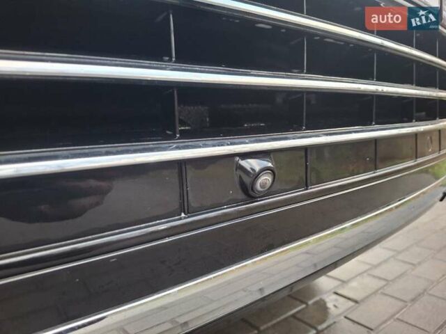 Черный Фольксваген Туарег, объемом двигателя 3 л и пробегом 187 тыс. км за 29970 $, фото 29 на Automoto.ua