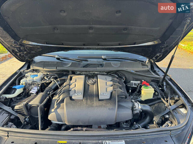 Фольксваген Туарег 2016 в Коростышеве на Automoto.ua Черный Фольксваген Туарег, объемом двигателя 3 л и пробегом 253 тыс. км за 28550 $, фото 34 на Automoto.ua