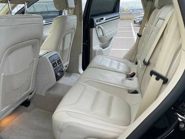 Фольксваген Туарег 2016 в Киеве на Automoto.ua Черный Фольксваген Туарег, объемом двигателя 3 л и пробегом 135 тыс. км за 23000 $, фото 16 на Automoto.ua