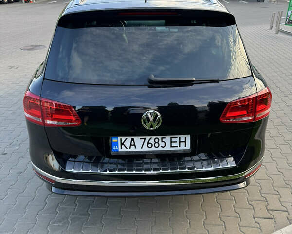 Черный Фольксваген Туарег, объемом двигателя 2.97 л и пробегом 166 тыс. км за 32000 $, фото 4 на Automoto.ua