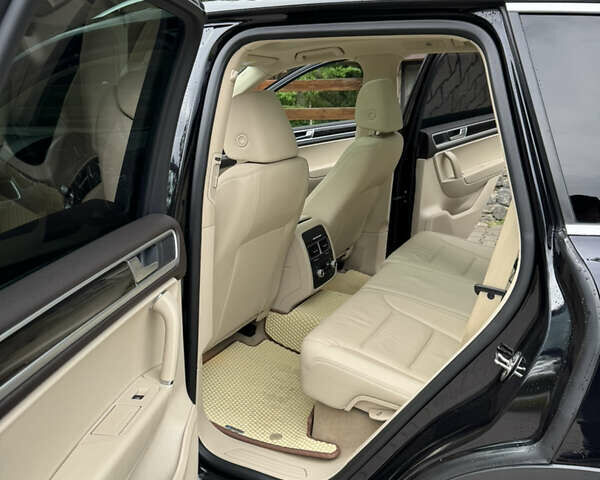 Черный Фольксваген Туарег, объемом двигателя 2.97 л и пробегом 153 тыс. км за 29900 $, фото 19 на Automoto.ua