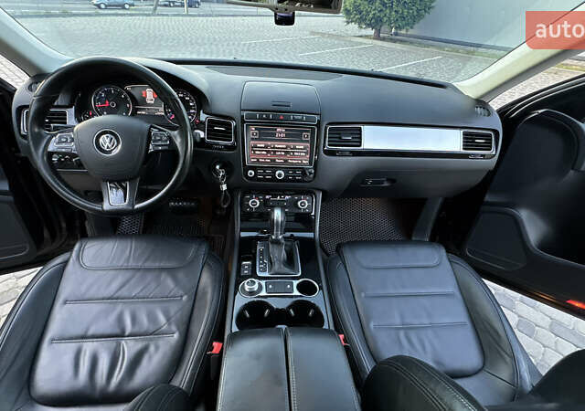 Черный Фольксваген Туарег, объемом двигателя 2.97 л и пробегом 288 тыс. км за 25850 $, фото 75 на Automoto.ua