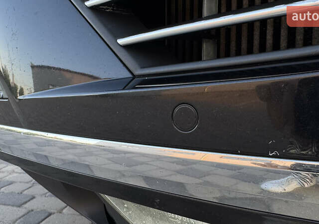 Черный Фольксваген Туарег, объемом двигателя 2.97 л и пробегом 288 тыс. км за 25850 $, фото 15 на Automoto.ua