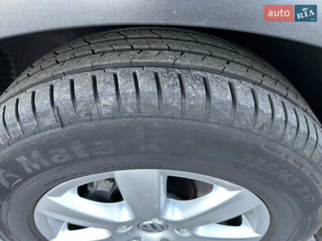 Черный Фольксваген Туарег, объемом двигателя 2.97 л и пробегом 202 тыс. км за 25800 $, фото 17 на Automoto.ua