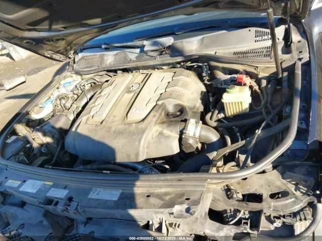 Черный Фольксваген Туарег, объемом двигателя 3 л и пробегом 170 тыс. км за 3000 $, фото 9 на Automoto.ua