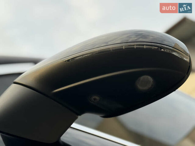 Черный Фольксваген Туарег, объемом двигателя 3 л и пробегом 242 тыс. км за 27999 $, фото 13 на Automoto.ua