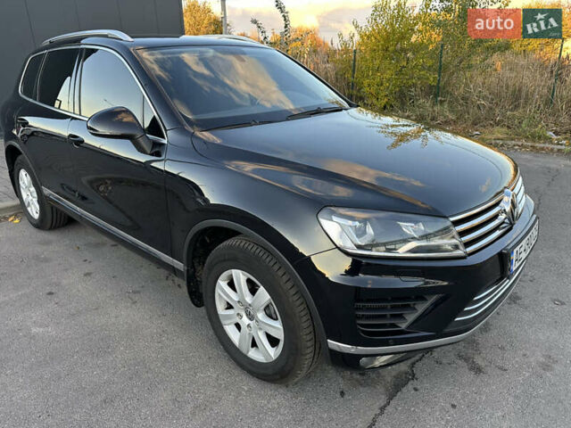 Черный Фольксваген Туарег, объемом двигателя 2.97 л и пробегом 202 тыс. км за 25800 $, фото 3 на Automoto.ua