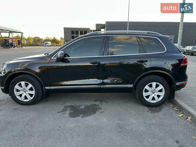 Черный Фольксваген Туарег, объемом двигателя 2.97 л и пробегом 202 тыс. км за 25800 $, фото 8 на Automoto.ua