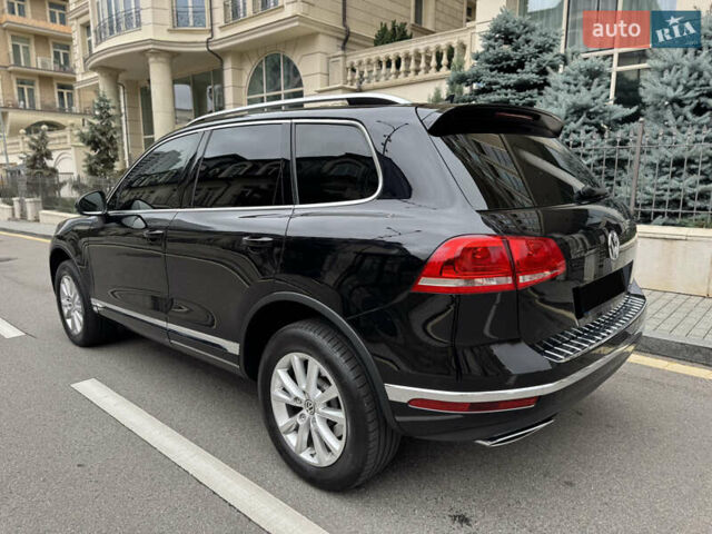Черный Фольксваген Туарег, объемом двигателя 3 л и пробегом 159 тыс. км за 27900 $, фото 10 на Automoto.ua