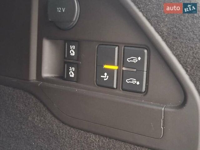 Черный Фольксваген Туарег, объемом двигателя 3 л и пробегом 187 тыс. км за 29970 $, фото 19 на Automoto.ua