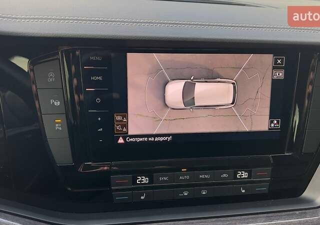 Черный Фольксваген Туарег, объемом двигателя 2.97 л и пробегом 108 тыс. км за 54500 $, фото 13 на Automoto.ua