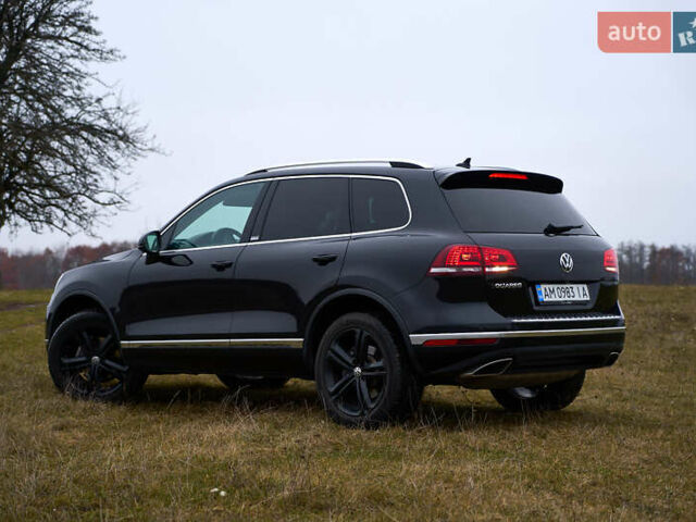 Черный Фольксваген Туарег, объемом двигателя 2.97 л и пробегом 259 тыс. км за 29700 $, фото 3 на Automoto.ua