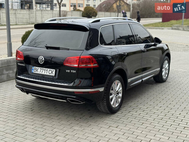 Черный Фольксваген Туарег, объемом двигателя 2.97 л и пробегом 131 тыс. км за 31000 $, фото 18 на Automoto.ua