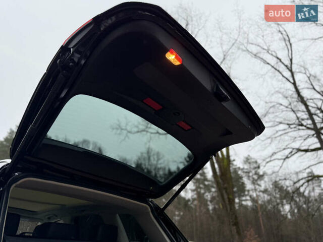 Чорний Фольксваген Туарег, об'ємом двигуна 3 л та пробігом 123 тис. км за 34900 $, фото 56 на Automoto.ua