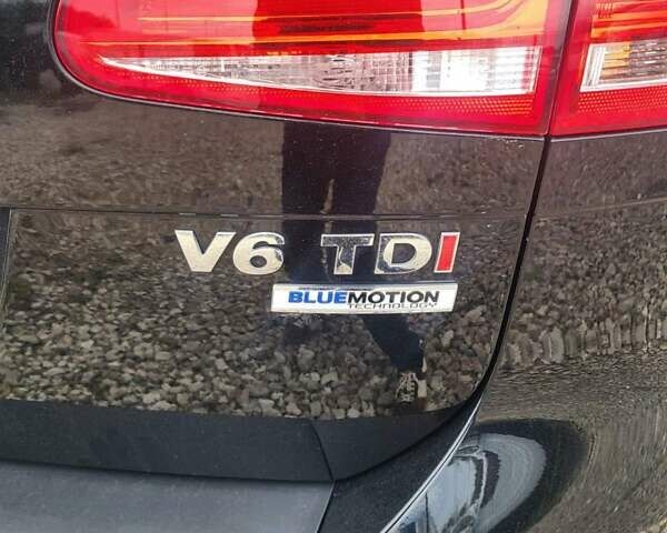 Чорний Фольксваген Туарег, об'ємом двигуна 3 л та пробігом 271 тис. км за 23900 $, фото 1 на Automoto.ua