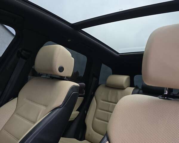 Черный Фольксваген Туарег, объемом двигателя 3 л и пробегом 230 тыс. км за 34500 $, фото 20 на Automoto.ua