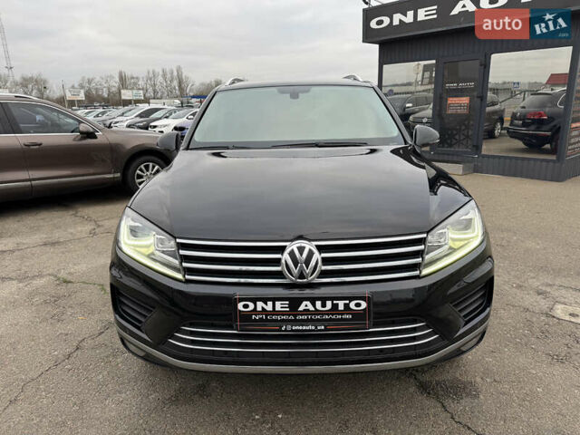 Черный Фольксваген Туарег, объемом двигателя 2.97 л и пробегом 278 тыс. км за 23990 $, фото 3 на Automoto.ua