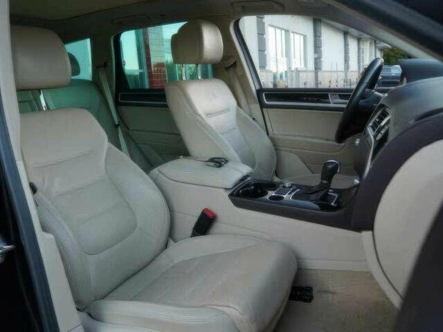 Черный Фольксваген Туарег, объемом двигателя 3.6 л и пробегом 67 тыс. км за 14600 $, фото 12 на Automoto.ua