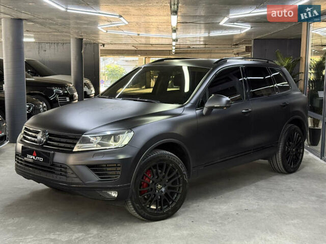 Черный Фольксваген Туарег, объемом двигателя 3 л и пробегом 162 тыс. км за 32900 $, фото 5 на Automoto.ua