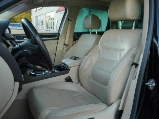 Черный Фольксваген Туарег, объемом двигателя 3.6 л и пробегом 67 тыс. км за 14600 $, фото 10 на Automoto.ua