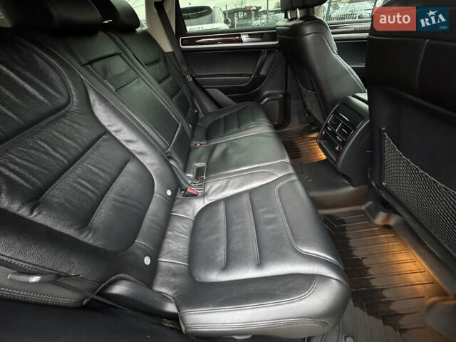 Черный Фольксваген Туарег, объемом двигателя 2.97 л и пробегом 278 тыс. км за 23990 $, фото 46 на Automoto.ua