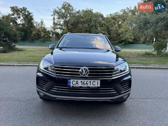 Чорний Фольксваген Туарег, об'ємом двигуна 2.97 л та пробігом 185 тис. км за 28800 $, фото 2 на Automoto.ua