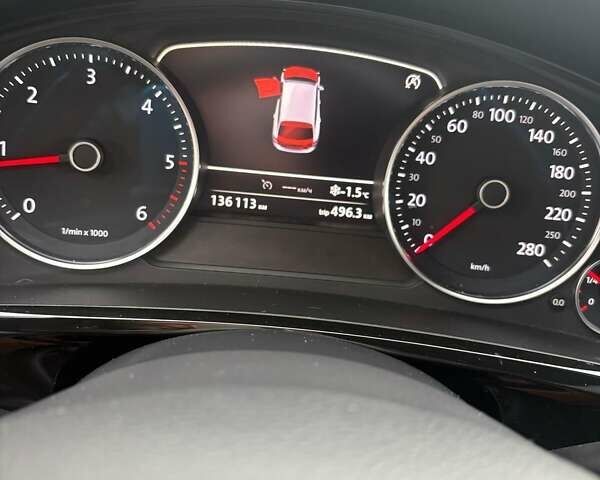 Черный Фольксваген Туарег, объемом двигателя 2.97 л и пробегом 135 тыс. км за 34500 $, фото 18 на Automoto.ua