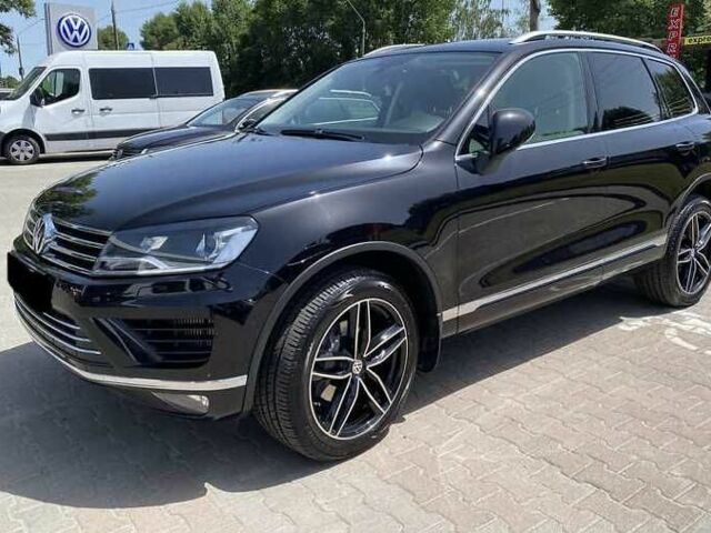 Черный Фольксваген Туарег, объемом двигателя 3 л и пробегом 90 тыс. км за 19000 $, фото 1 на Automoto.ua