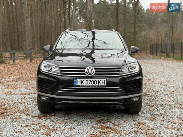 Чорний Фольксваген Туарег, об'ємом двигуна 3 л та пробігом 123 тис. км за 34900 $, фото 2 на Automoto.ua