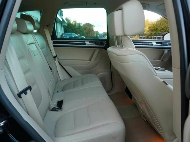 Черный Фольксваген Туарег, объемом двигателя 3.6 л и пробегом 53 тыс. км за 24000 $, фото 11 на Automoto.ua